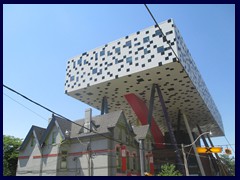 Toronto Bus Tour 202  - Sharp Centre for Design